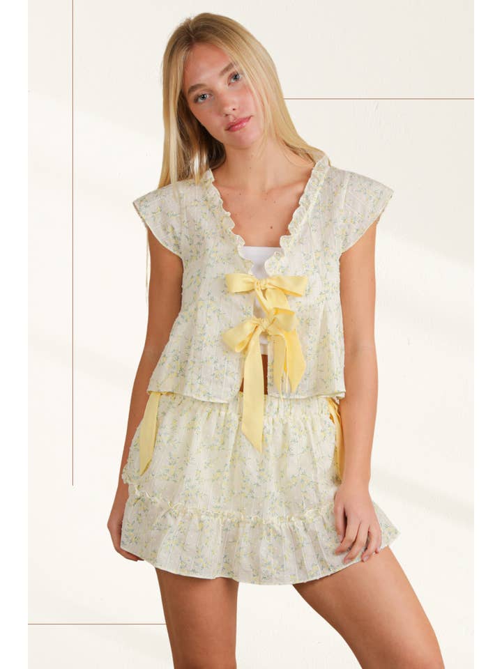 VERY J - Wholesale Blouse - Women's - NT12162-Floral Printed Front Bow Blouse Top