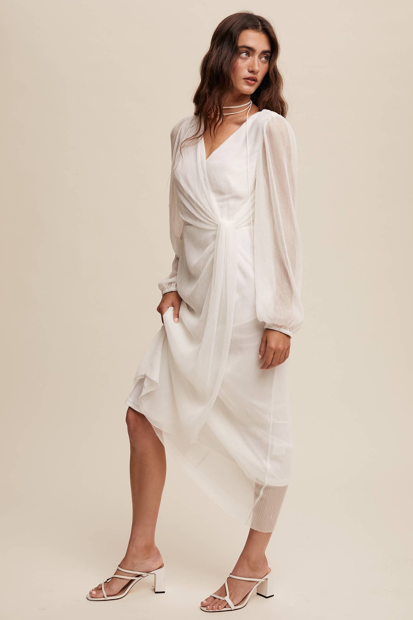 Listicle - Wholesale Jurk - Dames - Glanzende geplooide wikkel midi-jurk LD132224