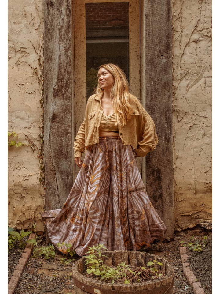 Gardenbelle Shop – Casaco camiseiro – Mulher por atacado – Shacket cropped boho de bambu com botões, camada sobreposta7