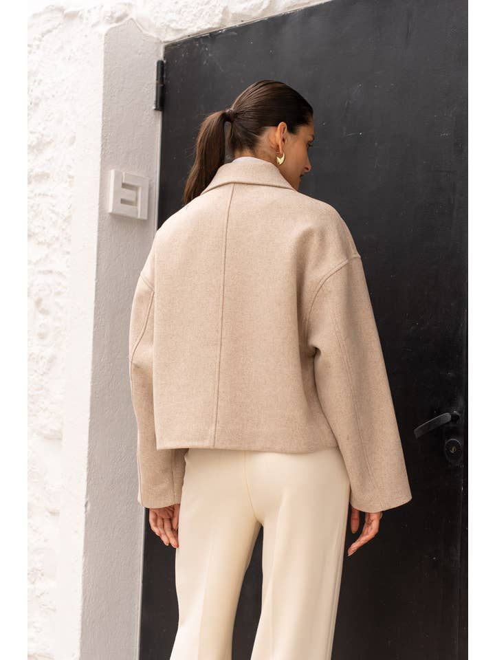 Attentif Paris - Wholesale Jacket - Women's - Structured short jacket in blended wool with patch pockets25