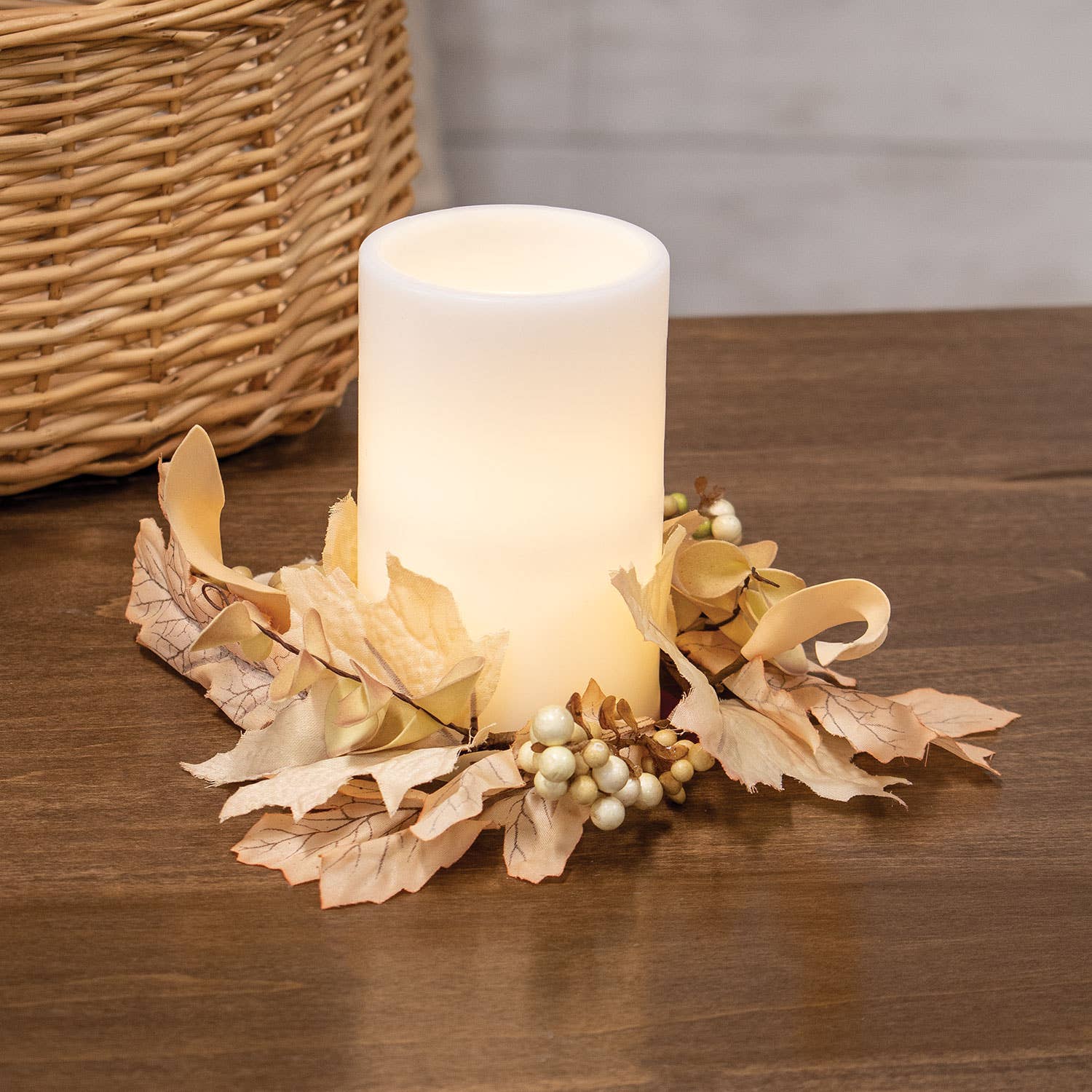 Col House Designs - Wholesale Wreath - Natural Leaves, Clusters & Eucalyptus Candle Ring, 3.5"1