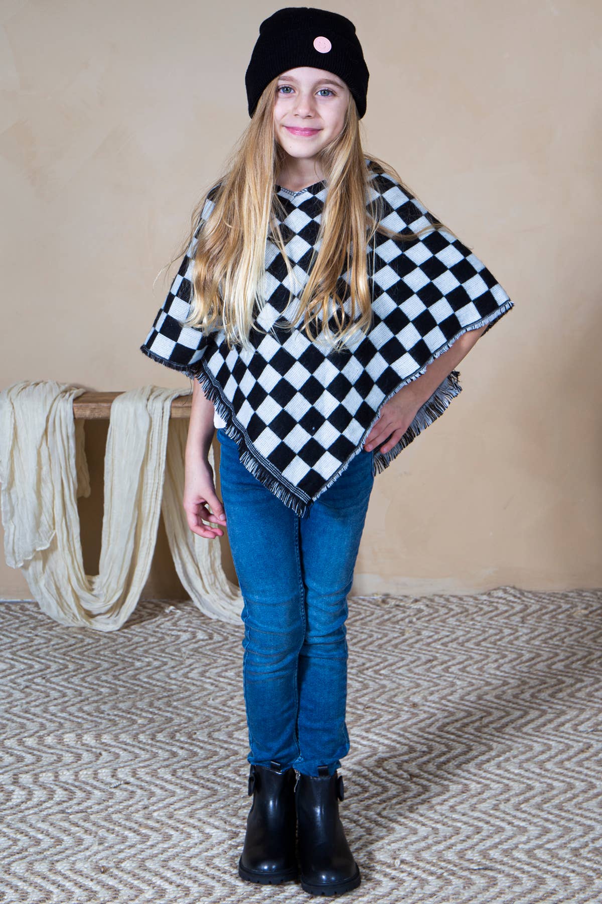 Loven x Mini Momo - Wholesale Mommy & Me Sets - Mommy and Me Matching Cape Blanket Poncho - Checkered3