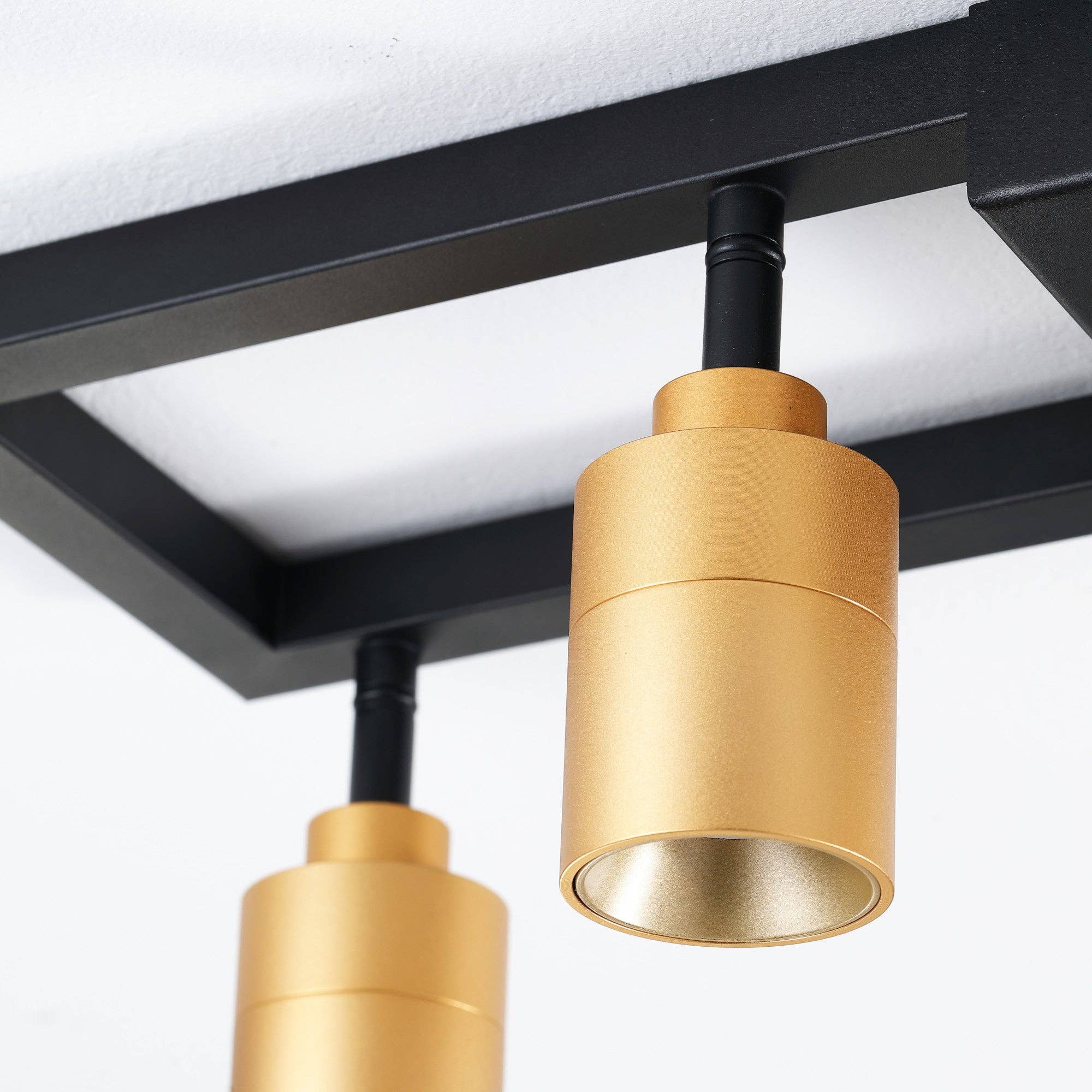 VidaLite - Wholesale Chandelier/Hanging Light - Shura - Square13