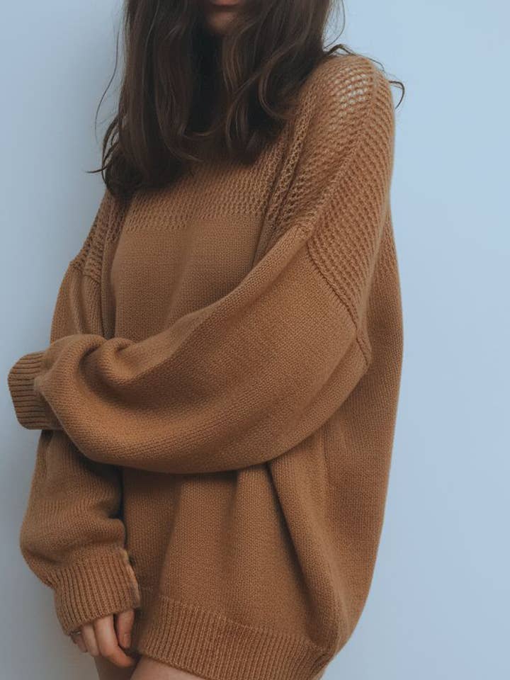 Lara Daisy - Wholesale Knit Top - Women's - Sheer Shoulder Cozy Knit Pullover Top8