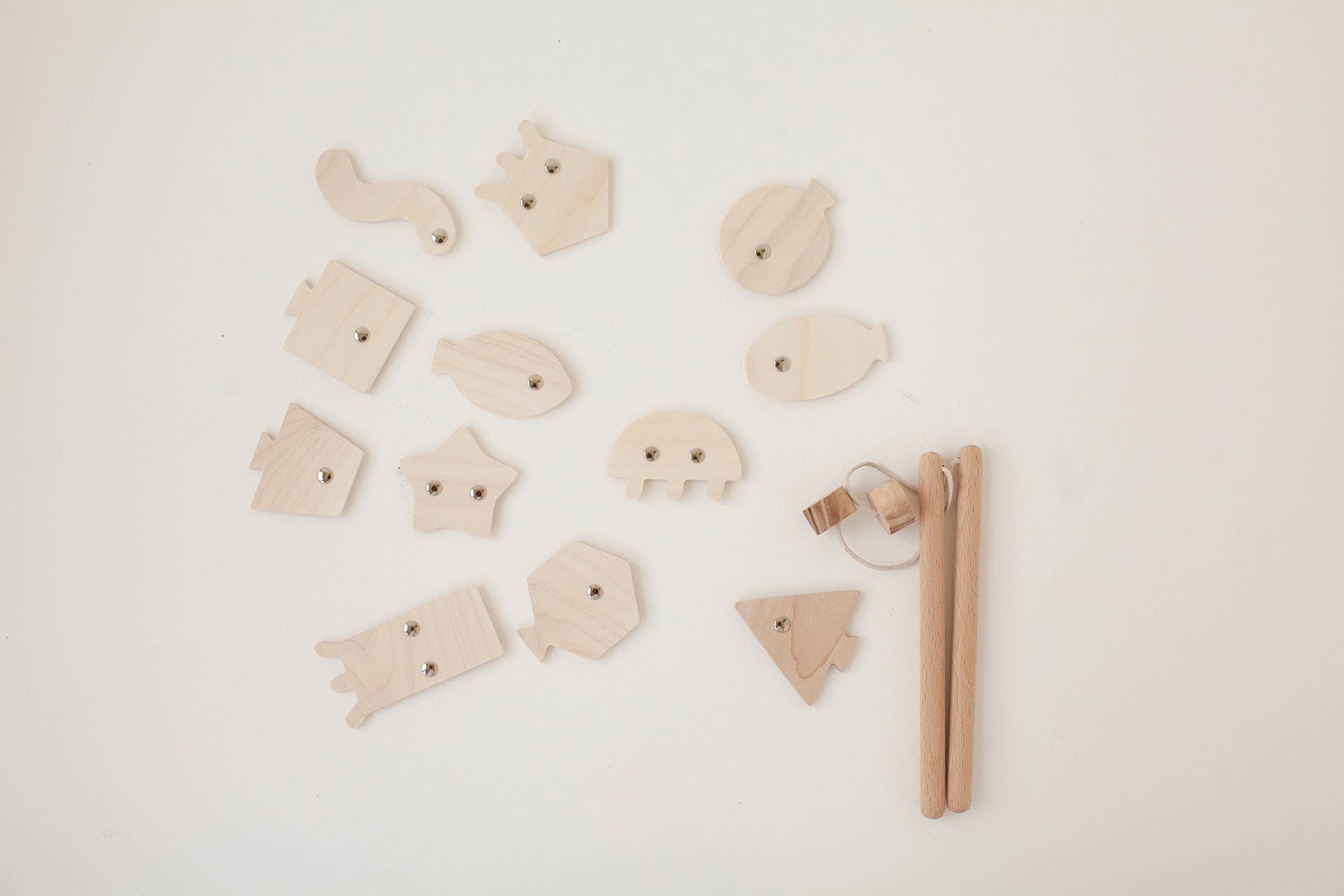 Babai – Großhandel Holzspielzeug – Kinder – Angelspiel auf den Magneten. Lustige Geometrie und Farben6