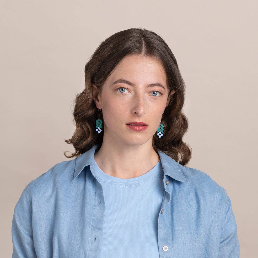 Materia Rica - Wholesale Dangle Earrings - Hygge Flower Blue1