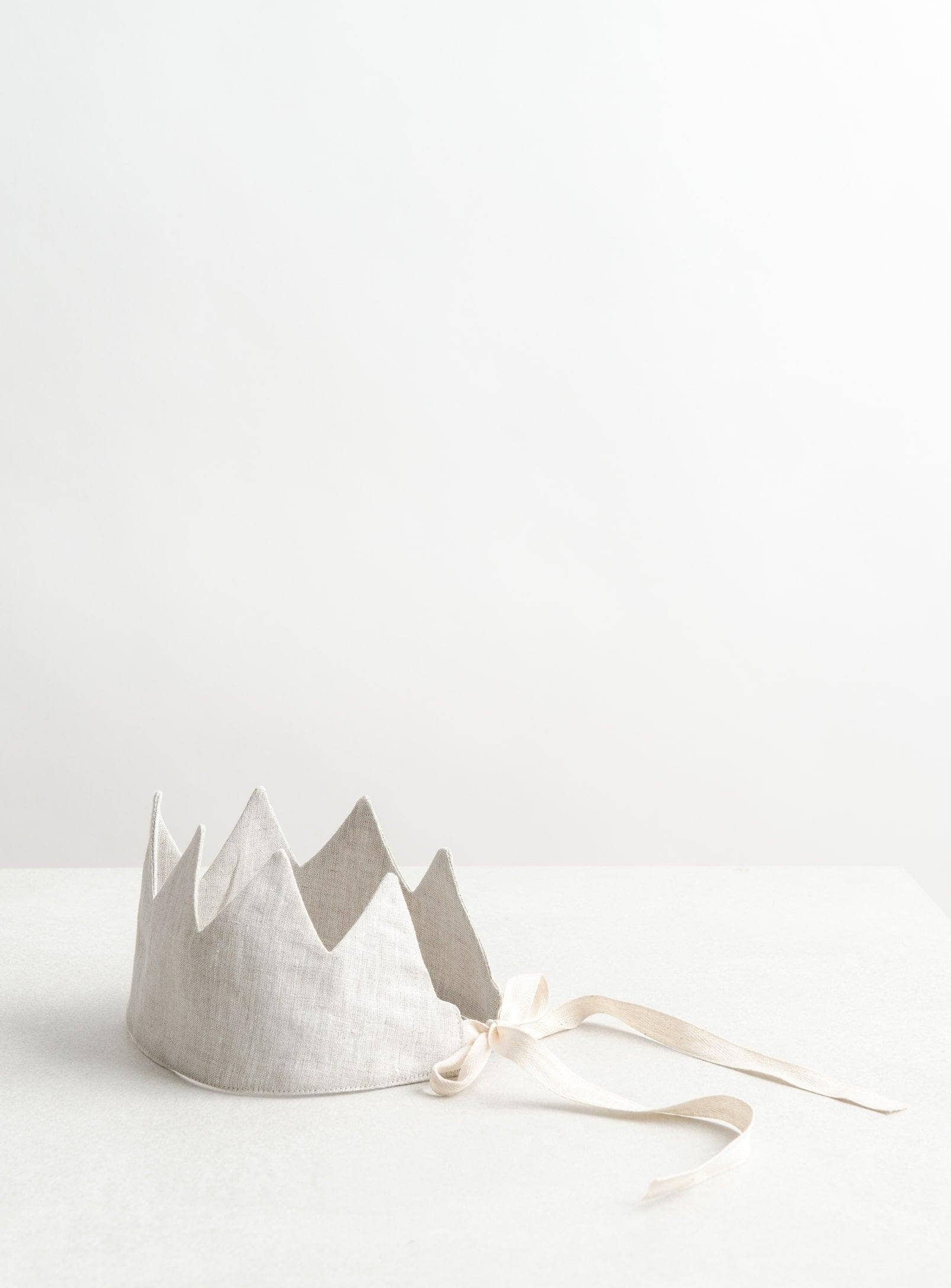 confetti mill - Wholesale Party Hat/Crown - Linen Crown1