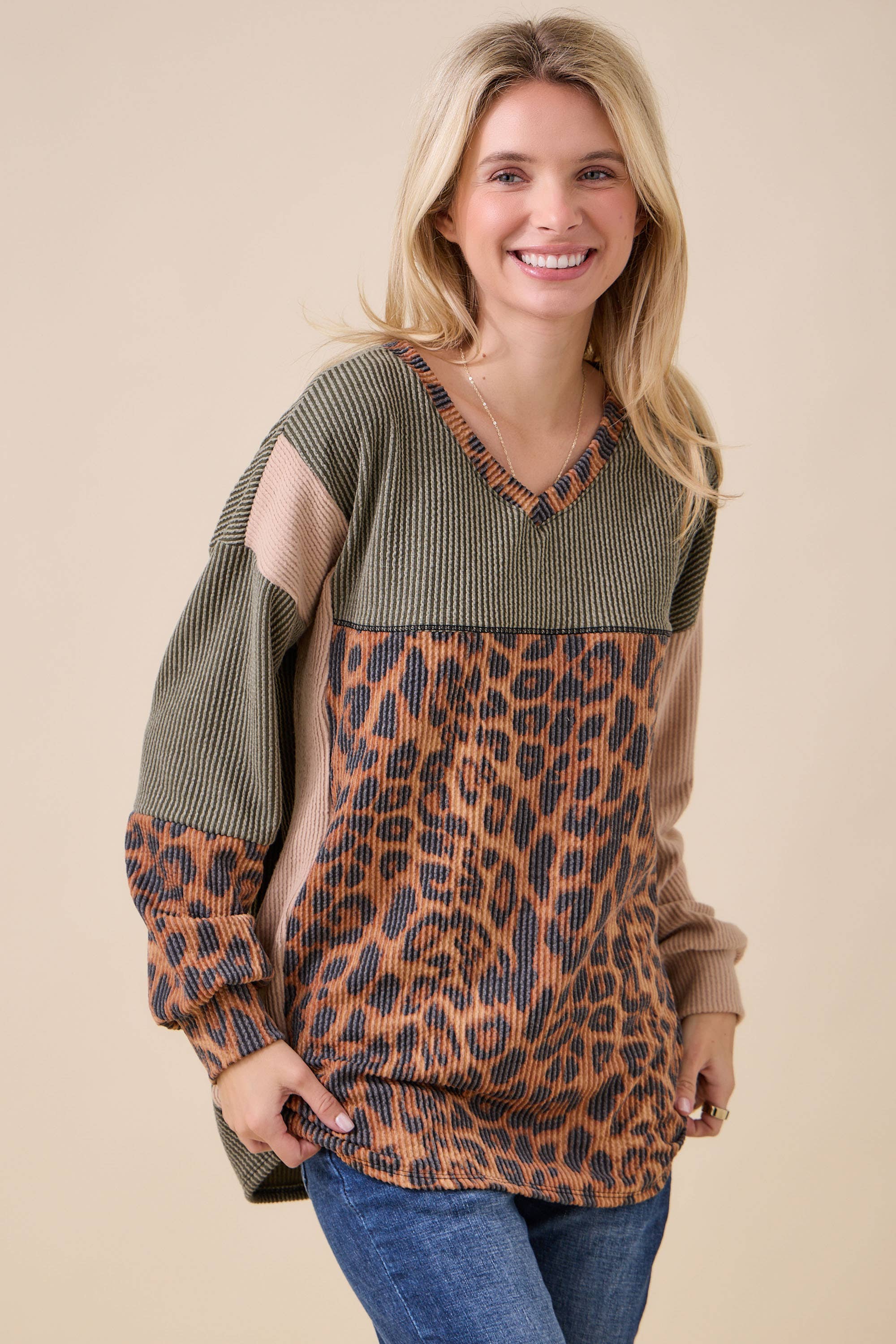 Celeste Clothing - Wholesale Knit Top - Women's - WOMEN'S RIB COLOR BLOCK ANIMAL PRINT LONG SLEEVE TOP10