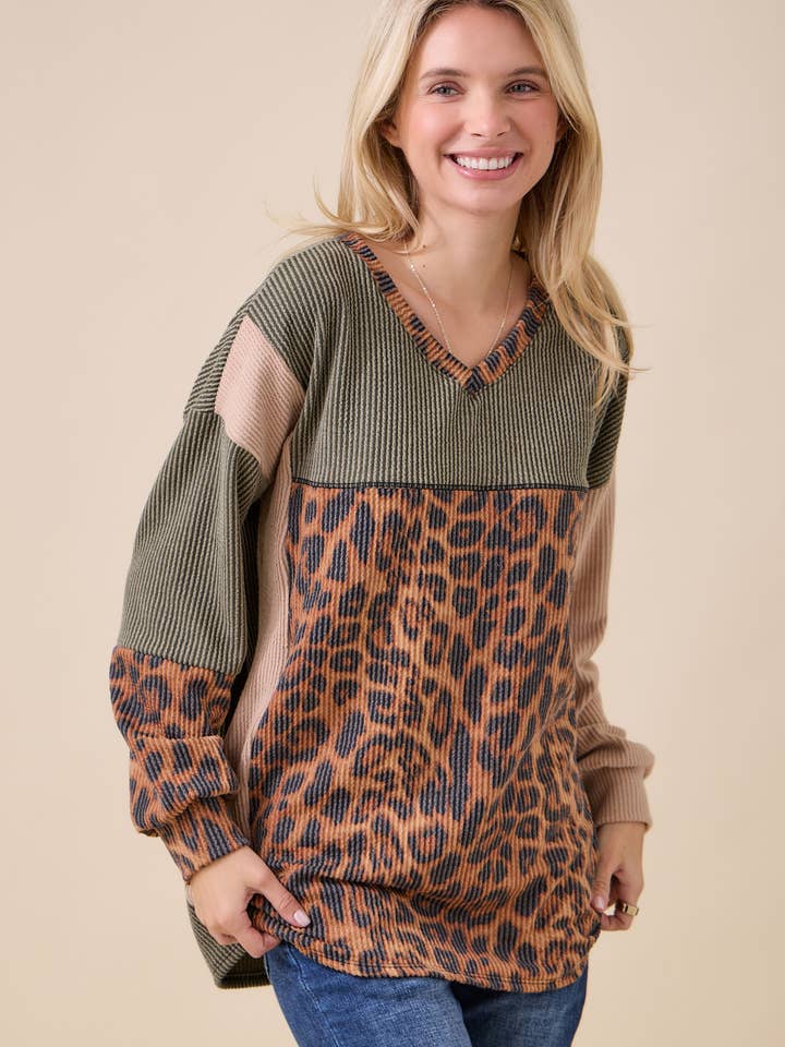 Celeste Clothing - Wholesale Knit Top - Women's - WOMEN'S RIB COLOR BLOCK ANIMAL PRINT LONG SLEEVE TOP10