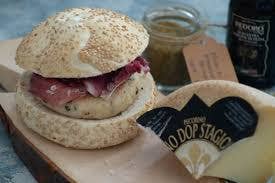 Il Mercante di Terra - Wholesale Kaas - Gerijpte Pecorino Toscano D.O.P. kaas1