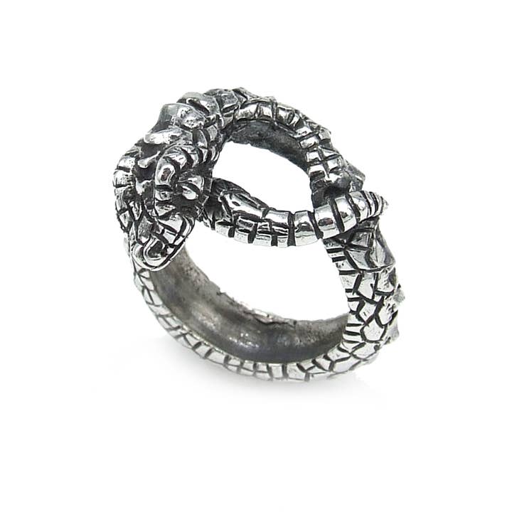 ANELLO MAMBA NERO per la vendita all'ingrosso da parte di Quinto Ego