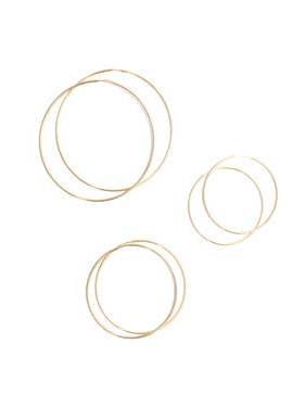Classic Gold Hoops per la vendita all'ingrosso da parte di Jennifer Tuton Jewelry