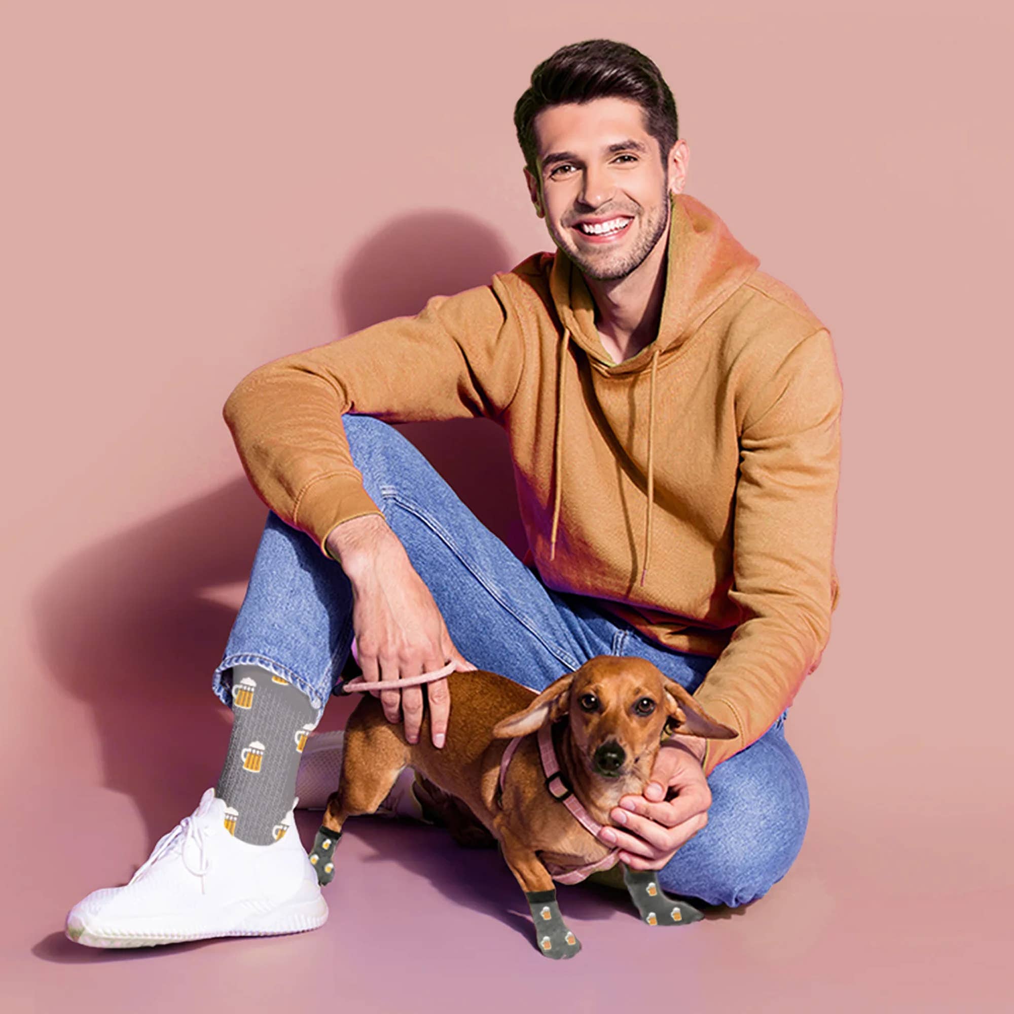 The American Gift Company (TAGCO) - Wholesale Pet Socks - Dog - Matching Pet And Owner Fun Socks56