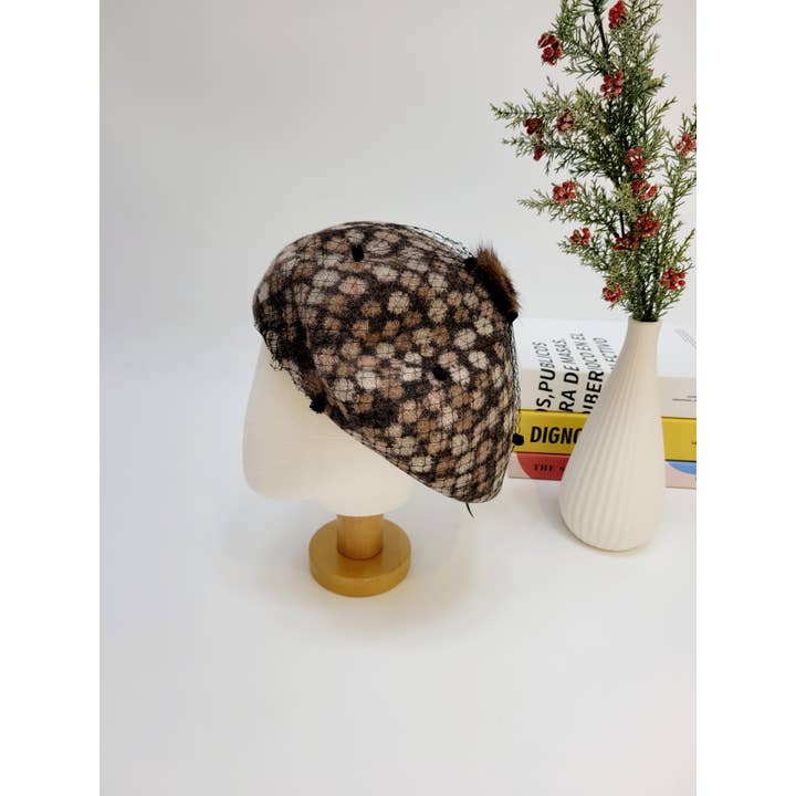 Comfortarians - Wholesale Beret - Women's - Women's Fall Winter Wool Beret with Lace1