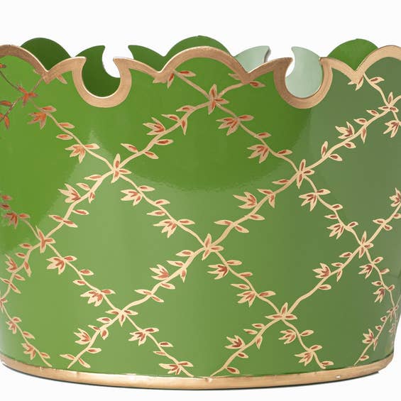 The Enchanted Home - Wholesale Plant Pot - Moss Green Trellis Scalloped Planter