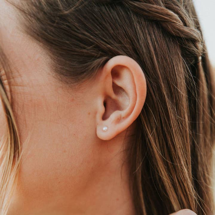 Mauve Jewelry Co. - Wholesale Stud/Post Earrings - Sailor Pearl Studs