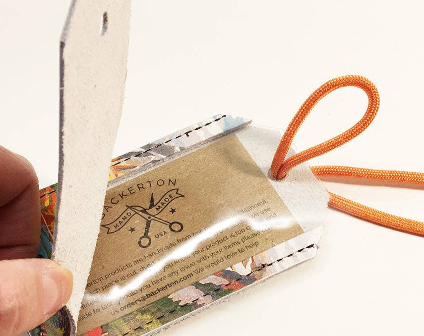 backerton - Wholesale Luggage Tag - Painted Mountains - Leather Luggage Tag4