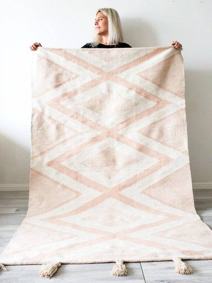 Zada håndvævet tæppe for engroshandel hos Mumo Toronto Inc