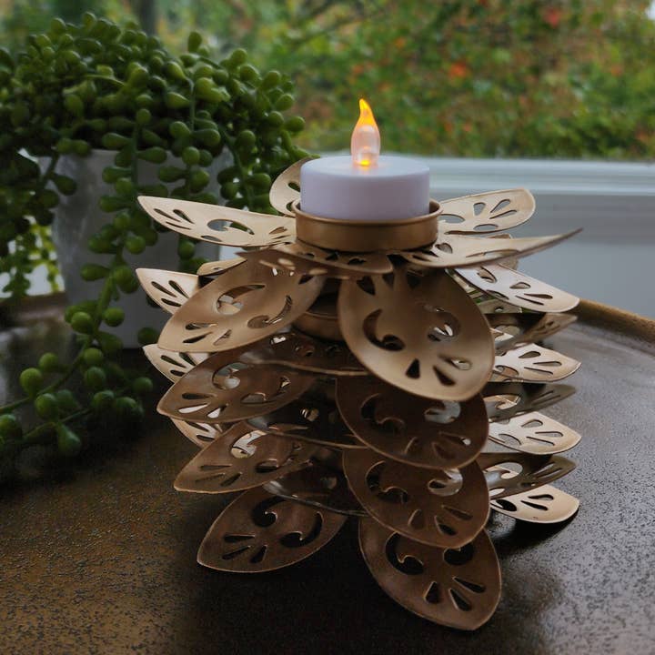 Modi Toys - Wholesale Candle Holder - Lotus Brass Diya for Diwali6