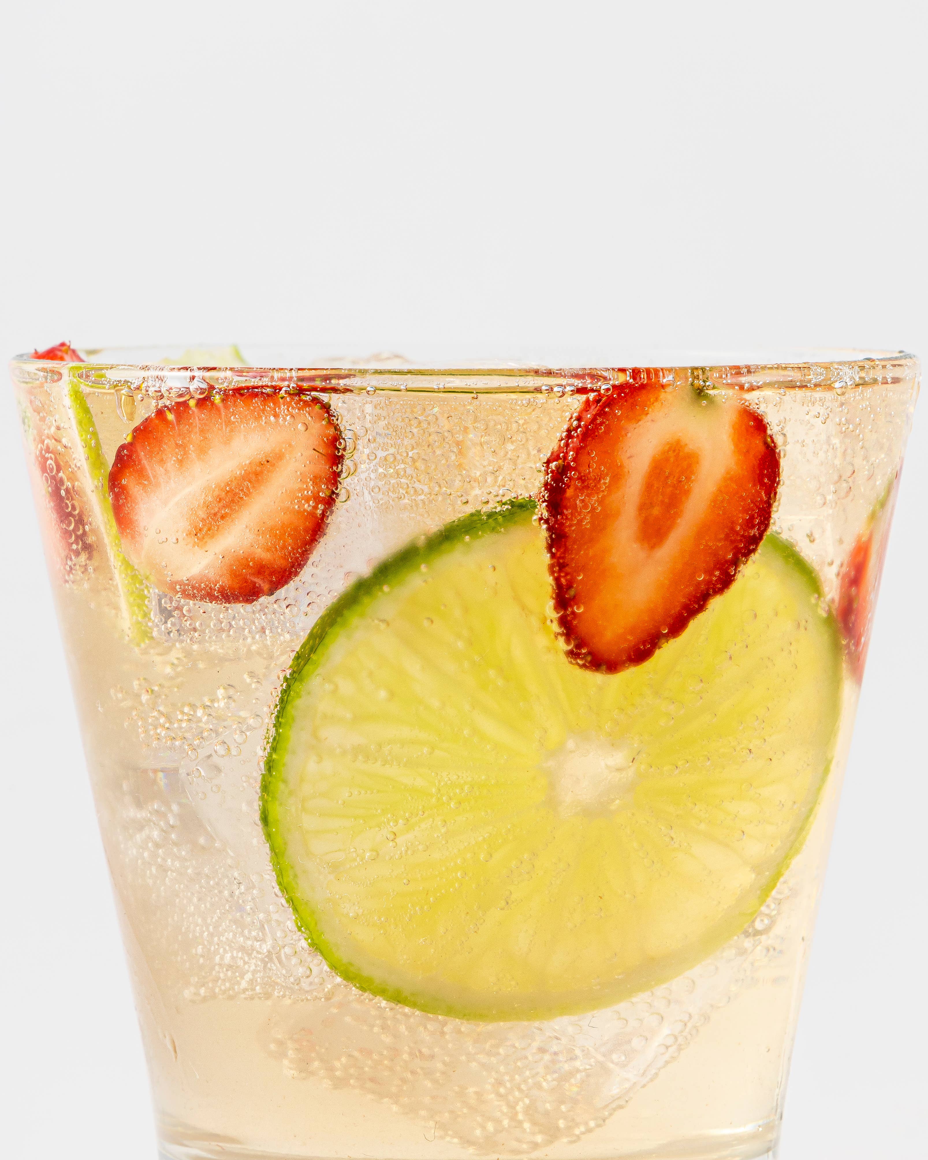 SpaceTime - Wholesale Sports/Energy Drink - STRAWBERRY LIME - (12 Pack)2