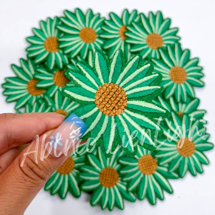 ABLNco - Wholesale Patch - green daisy flower hat filler embroidery patch iron on