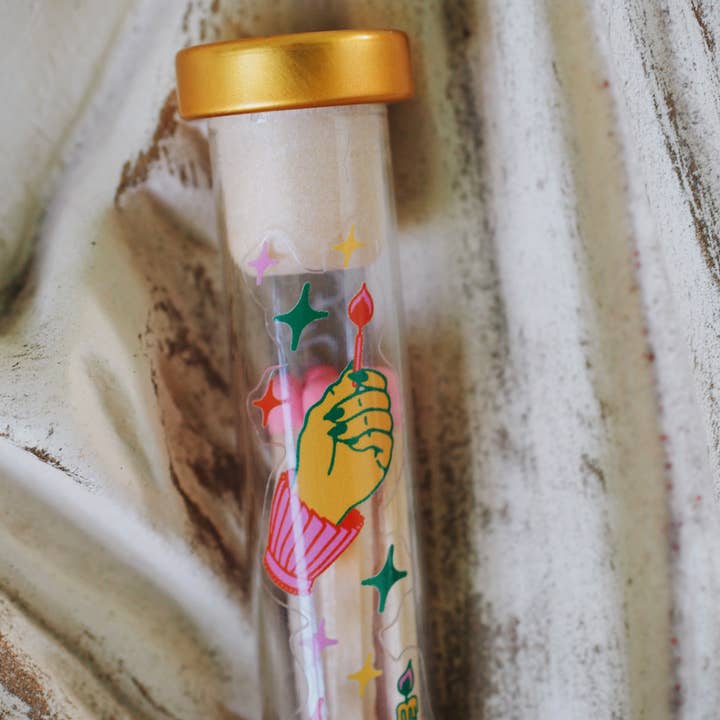 Oui Oui - Wholesale Humidor/Cigar Accessory - Champagne Match Tube4