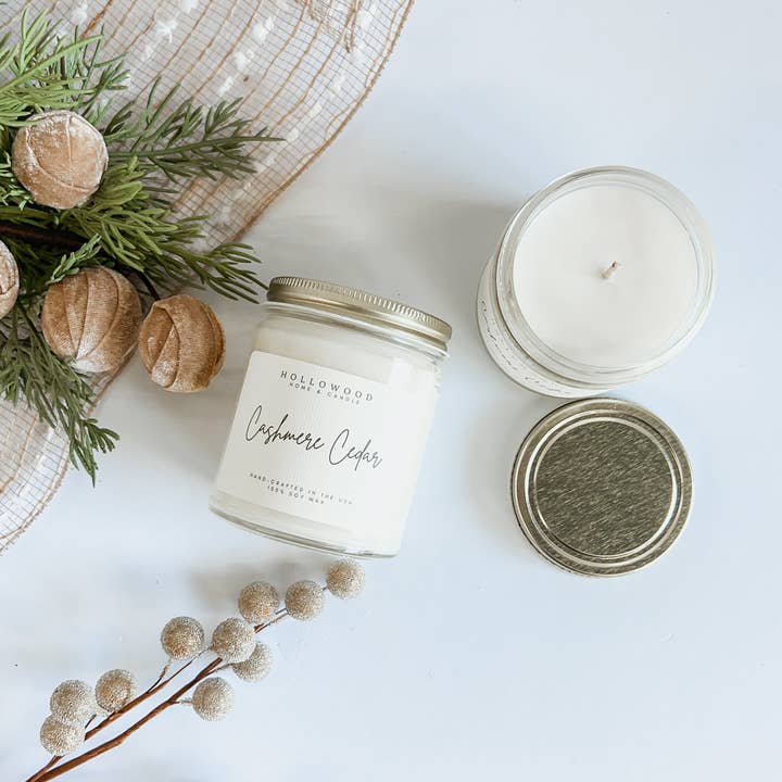 Hollowood Home and Candle - Wholesale Jar/Filled Candle - CASHMERE CEDAR | HOLIDAY CANDLE | 100% SOY WAX | 8 OZ