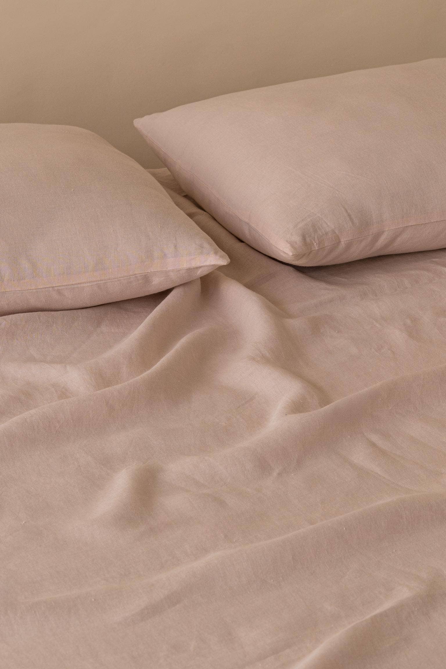 Live Linen - Wholesale Bedding Set - Elegant Solid Linen Bedding Set – Sheets & Pillowcases2