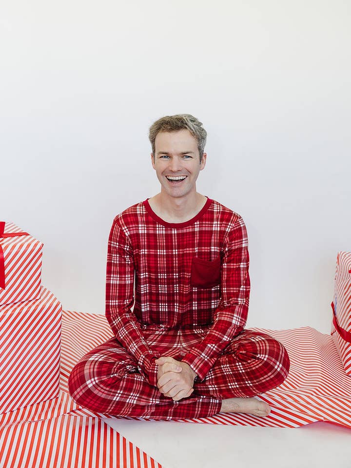 Conjunto de Pijama Masculino em Xadrez Cardinal por atacado de Sunday Littles