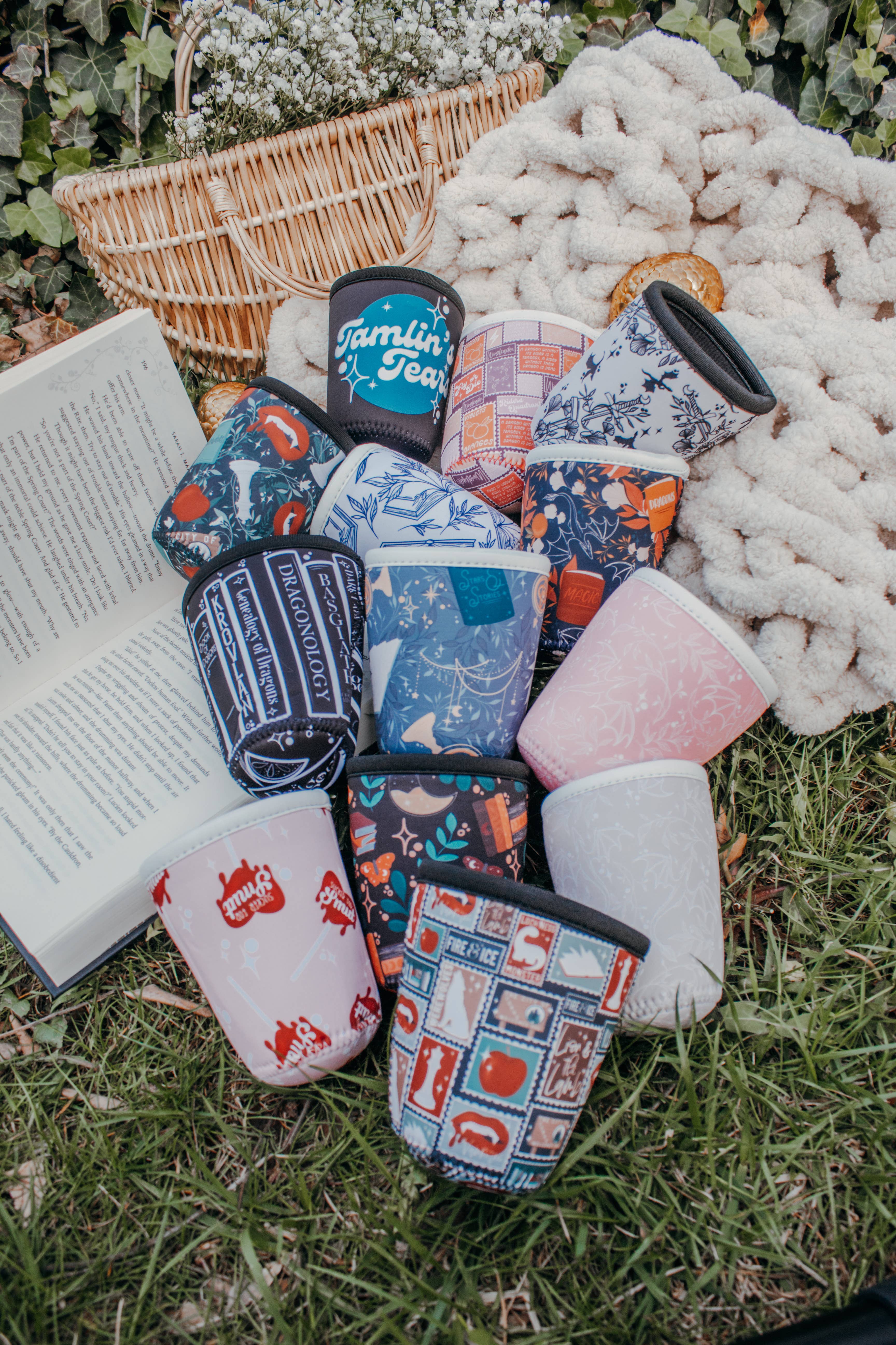 Meaggie Moos - Wholesale Drink Huggers & Koozies - 16oz Drink Sleeve | ACOTAR Tamlin's Tears8