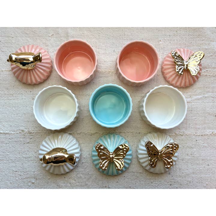 Ten Twenty Six Designs - Wholesale Decorative Box - Small ceramic box with pull lid