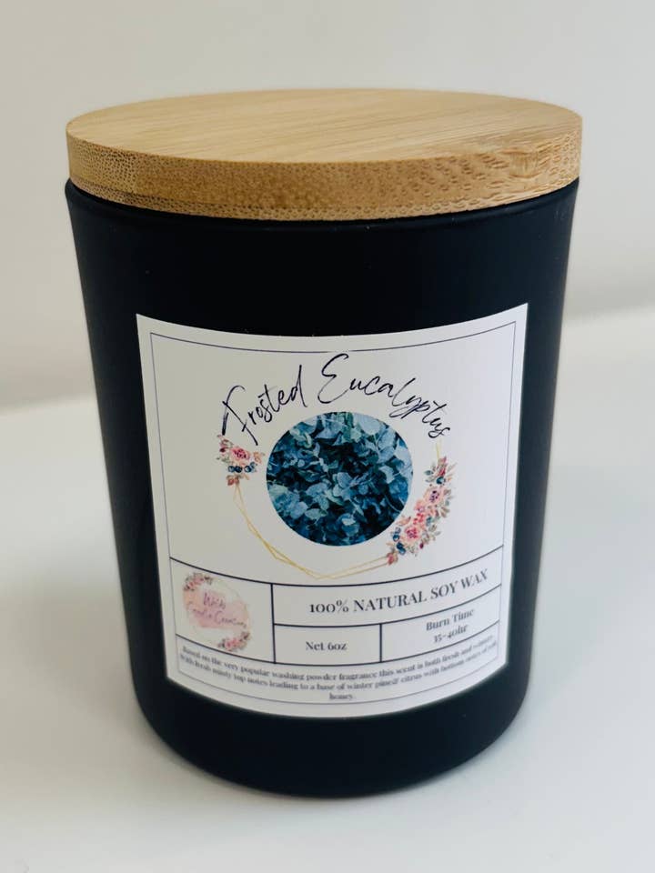 Vela de Soja de Eucalipto Gelado | Frasco Preto com Tampa de Bambu | Feita à Mão 170g por atacado de wilkscandlecreations