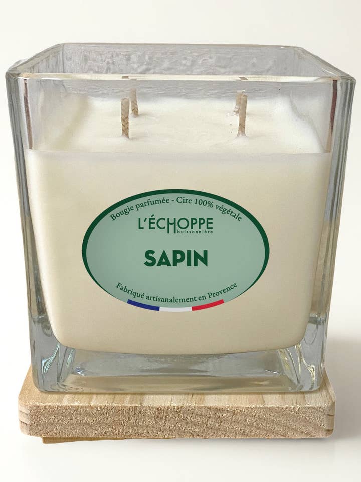 Sapin - Bougie parfumée 400g pour la vente par L'Échoppe Buissonnière
