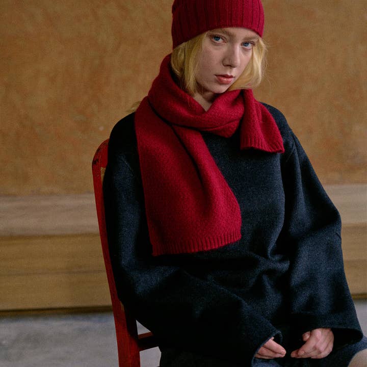 "Warmth Whisper" Cashmere Scarf & Beanie Hat Gift Set - Red for wholesale on Faire