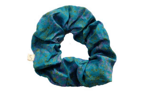 Sewing New Futures, Inc - Wholesale Scrunchie - Women's - Scrunchie Set4