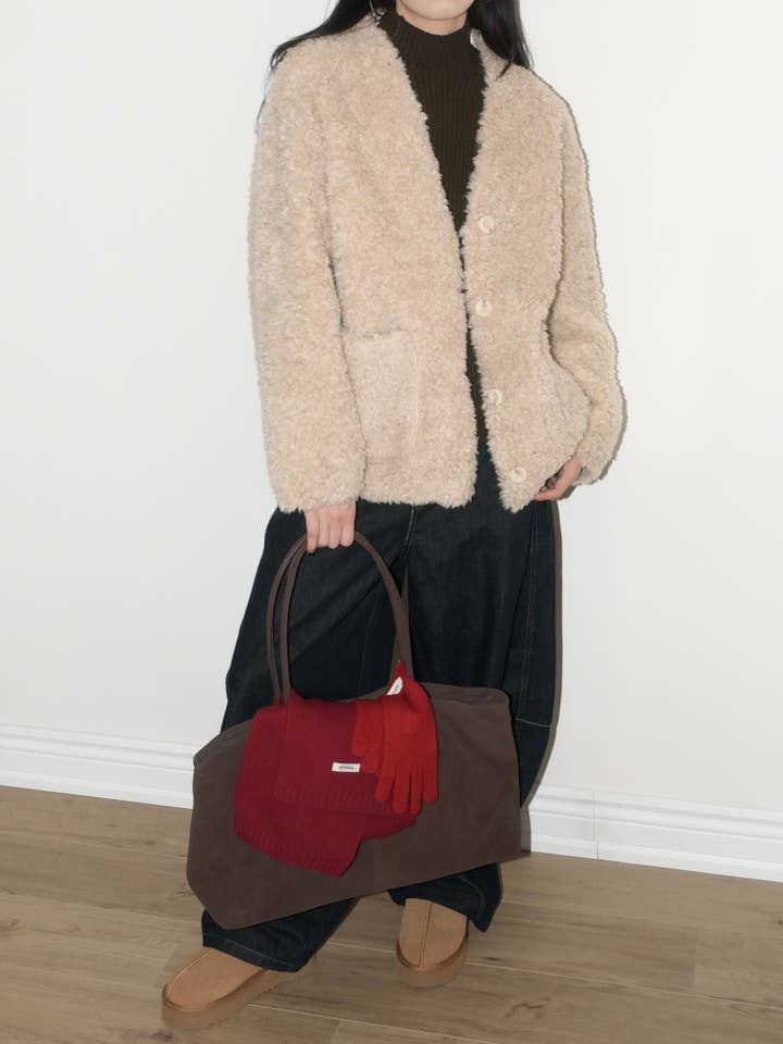 V Neck Shearling Coat for wholesale by Blanc.Noize