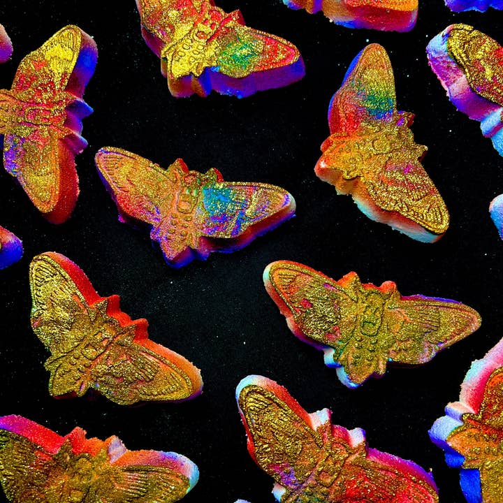 Man on the Moon Mystics - Wholesale Bath Bomb/Fizz - Death Moth Bath Bomb2