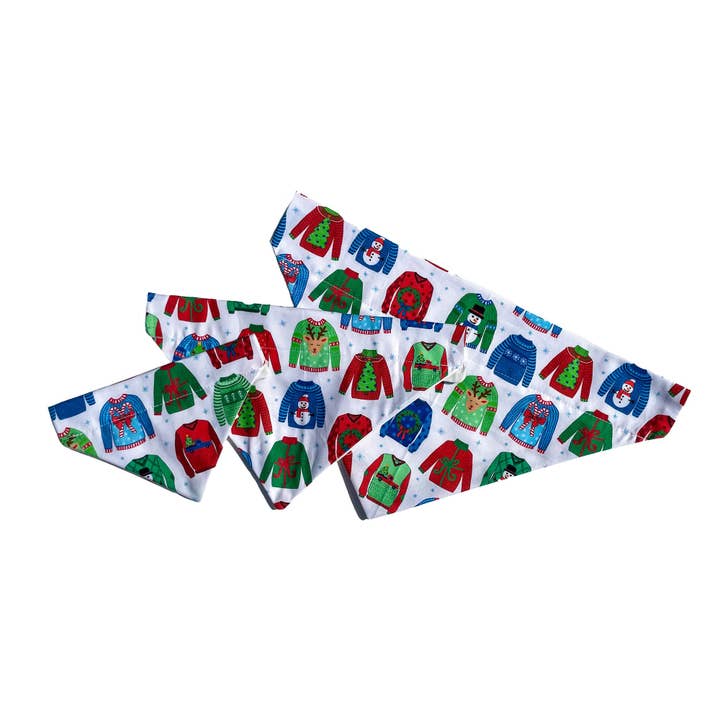 Pull de Noël pour chien Bandana pour la vente par PawsAbilities