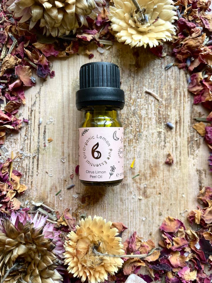Lemon Organic Essential Oil 10 ml for wholesale by B Calm Ltd