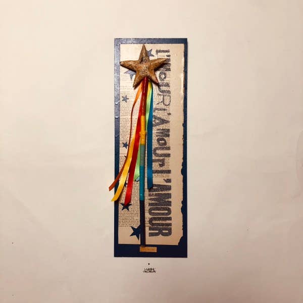 Fe N°9876 Trollstav Stjärna Papper Regnbåge för wholesale av La fabrique de MOTS MAGIQUES