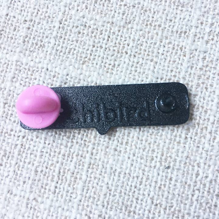 Chibird – wholesale Lapel pin/button – I Bee Leaf in You Enamel Pin3