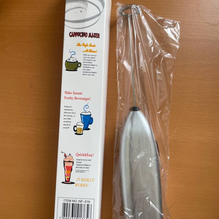 Jahmu Chai - Wholesale Kitchen tool/gadget - Frother With Batteries2