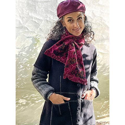 Amelia Gray Trapezhalsband aus Samt Amelia für den Großhandel auf Faire2