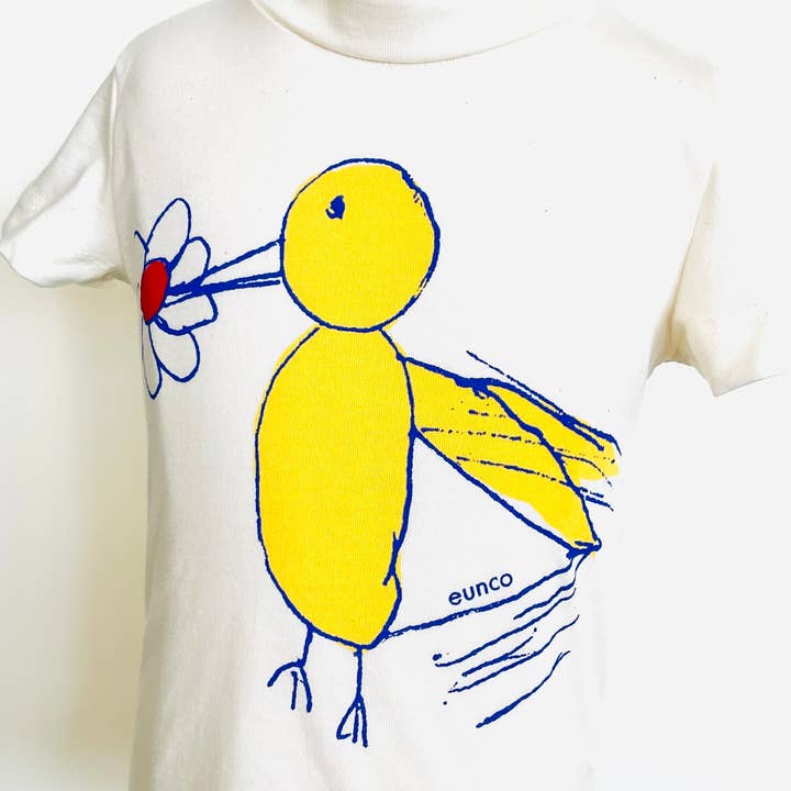 T-Shirt - Hannah's Bird for wholesale by Eunco