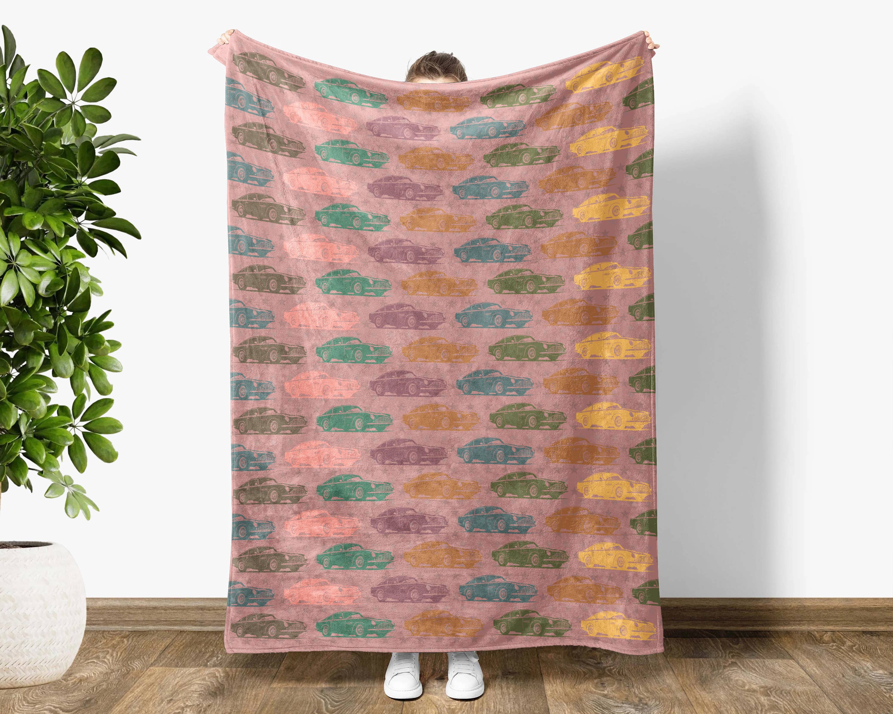 Vivtrek - Wholesale Throw Blanket - Classic Car Blanket Vintage Vehicle Auto Restoration Throw3