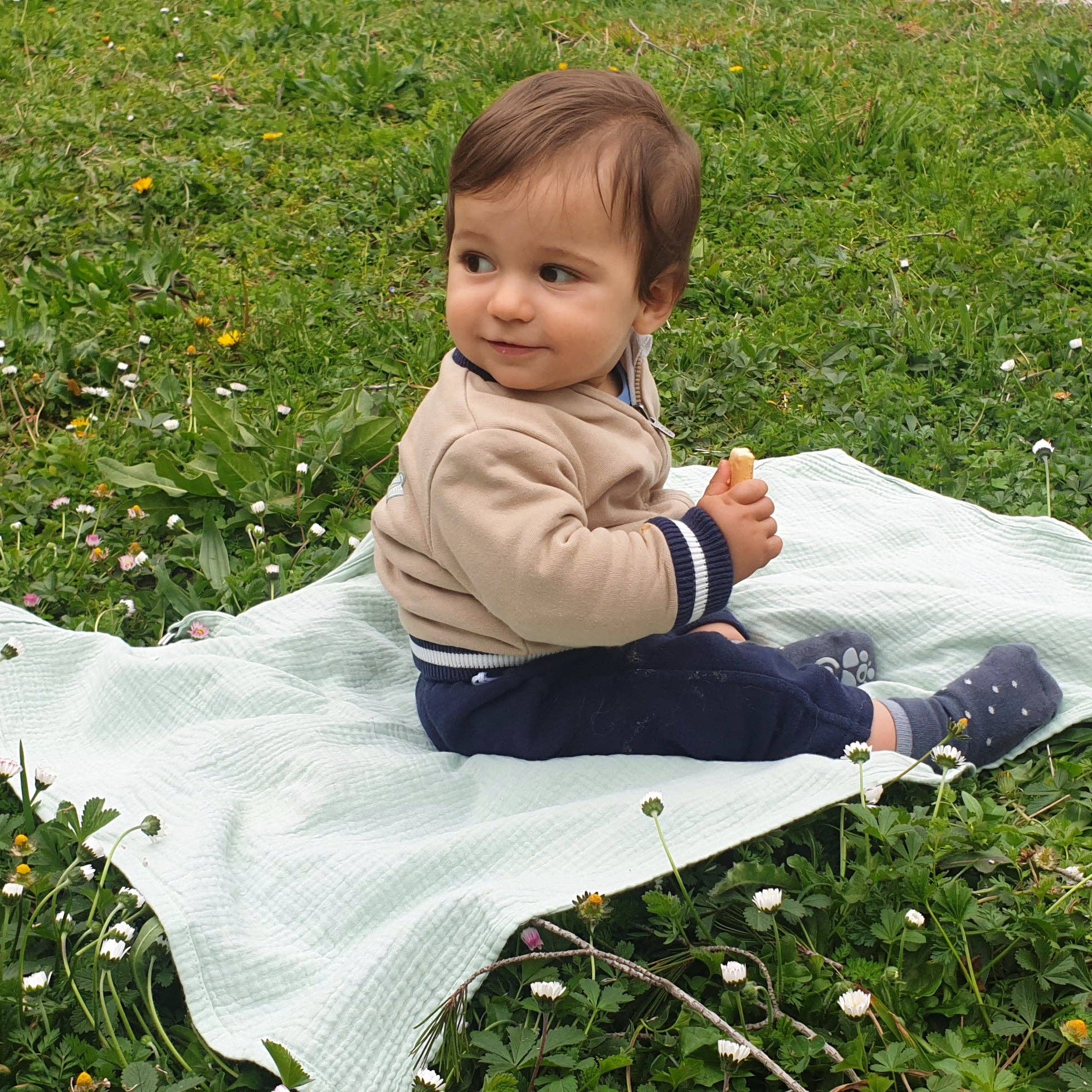 Eco Baby Planet - Wholesale Nursing Cover - Maternity - Nursing Cover for Breastfeeding Mums - Muslin Organic Cotton9