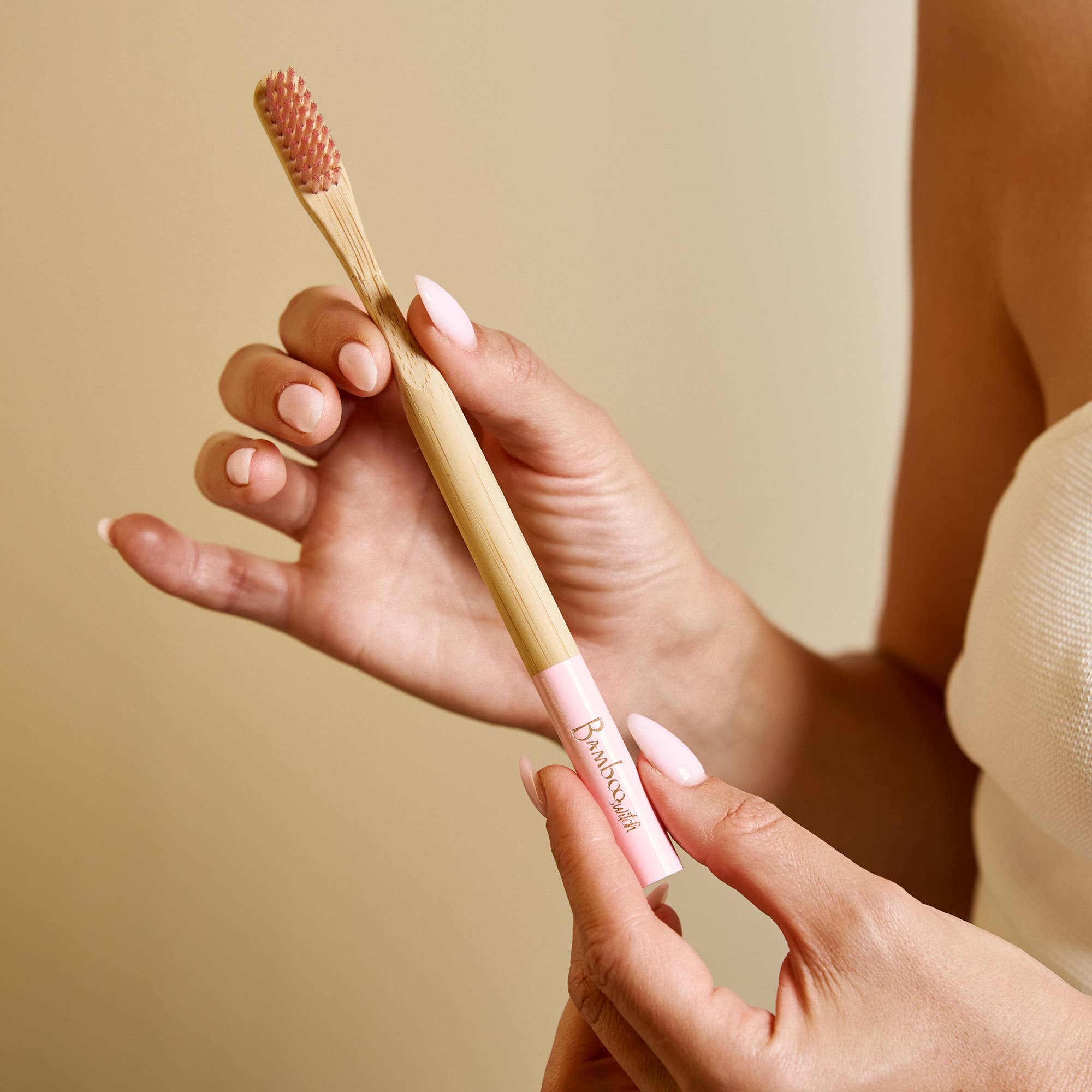 Bamboo Switch – Großhandel Zahnbürste – Erwachsenen Bambuszahnbürste | Rosa | Zahn Bestseller3
