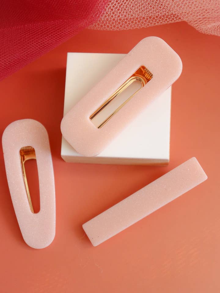 Pearl Pink Barrette for wholesale by CG Home