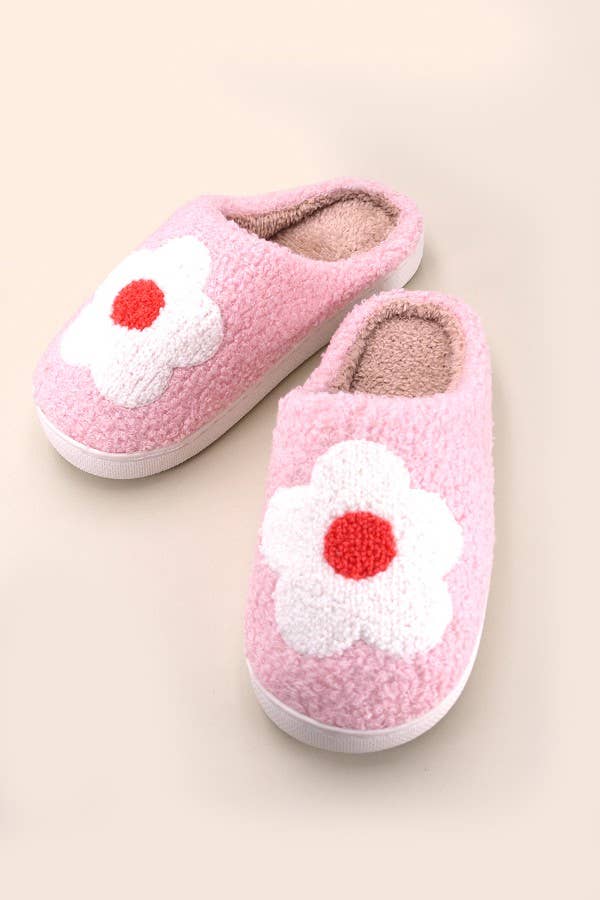 JOSSLYN by wall to wall – Engroshandel Slippers - Dame – Bløde plyssede hjemmesko med svampe, hjerte eller regnbue - varme og komfortable11