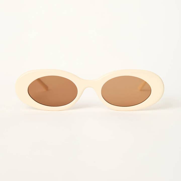 Ara 90s Oval Cream for wholesale by Hyesun Eyewear